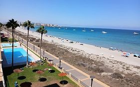 Apartamento En La Manga A Pie Del Mar Mediterraneo